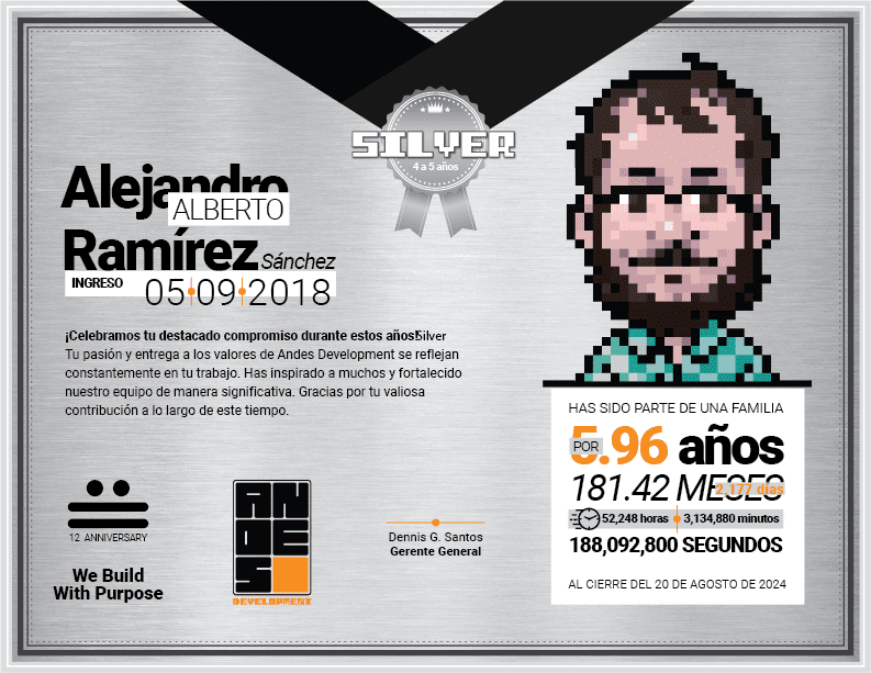 Diploma del Premio Silver otorgado a Alejandro Alberto Ramírez Sánchez por sus 4 a 5 años de trayectoria creativa en Andes Development. El diseño incluye su avatar en pixel art y celebra el 12º aniversario de la agencia bajo el lema 'We Build With Purpose'.